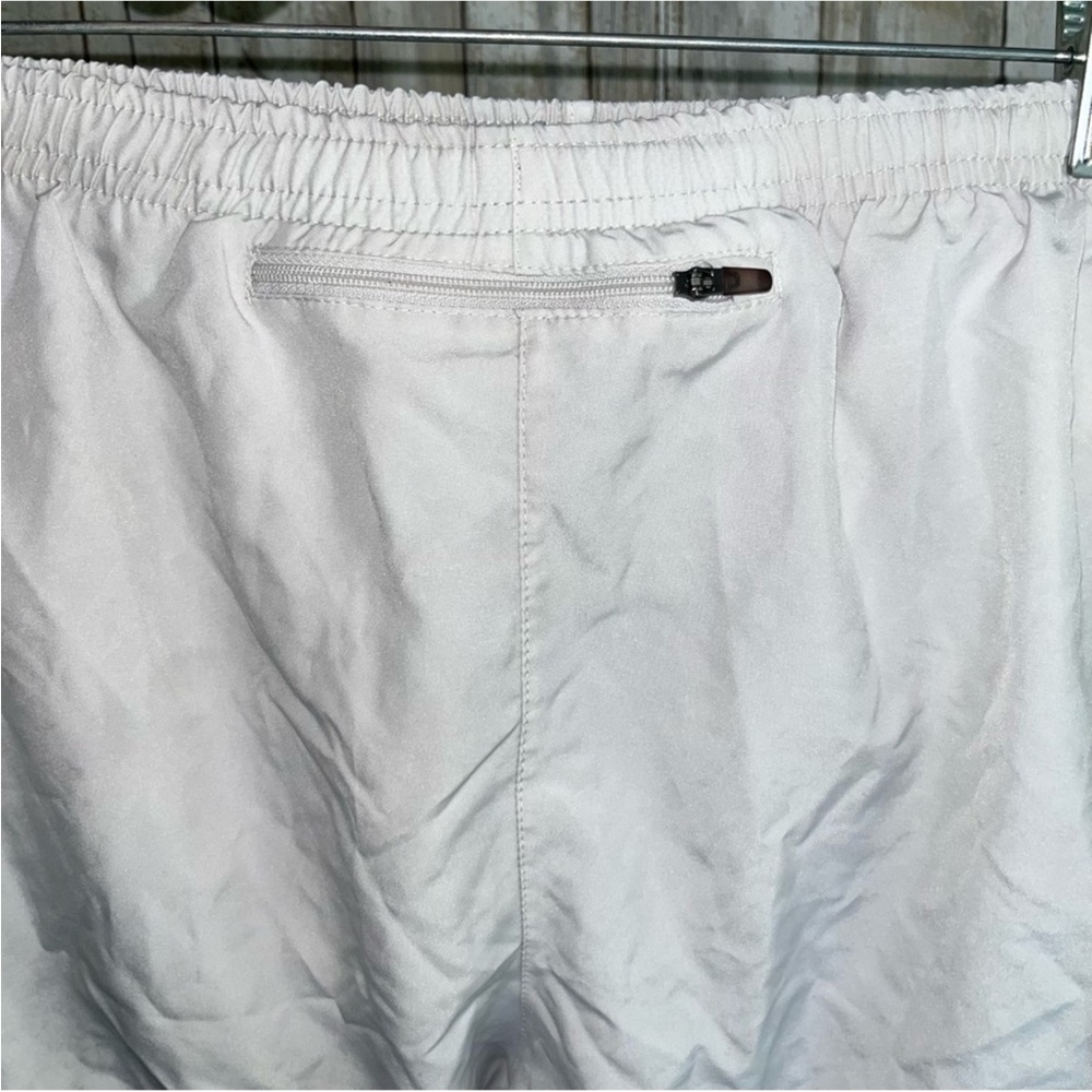 Nike White/Grey Tempo Running Shorts - Picture 5 of 6
